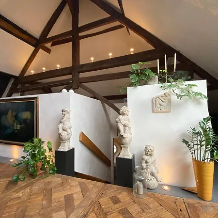 The Castle Loft - Pascal's Angels דירה