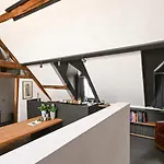 The Castle Loft - Pascal's Angels Apartmán *