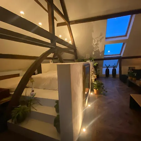 The Castle Loft - Pascal's Angels Appartement Clemency