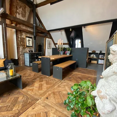 The Castle Loft - Pascal's Angels Lägenhet