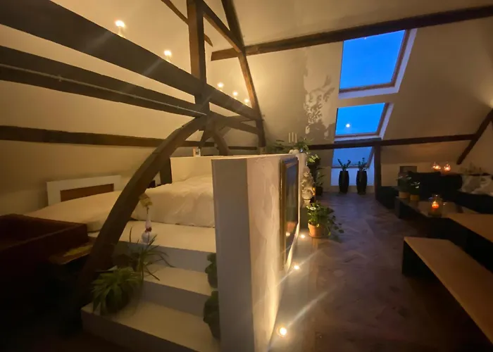 The Castle Loft - Pascal's Angels 아파트 Clemency