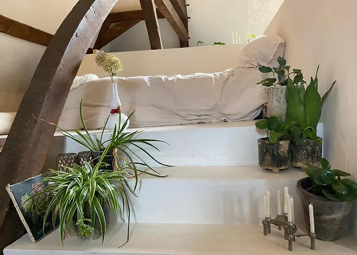 The Castle Loft - Pascal's Angels *