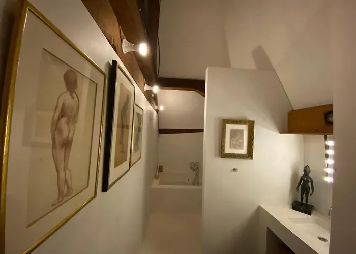 The Castle Loft - Pascal's Angels * Clemency